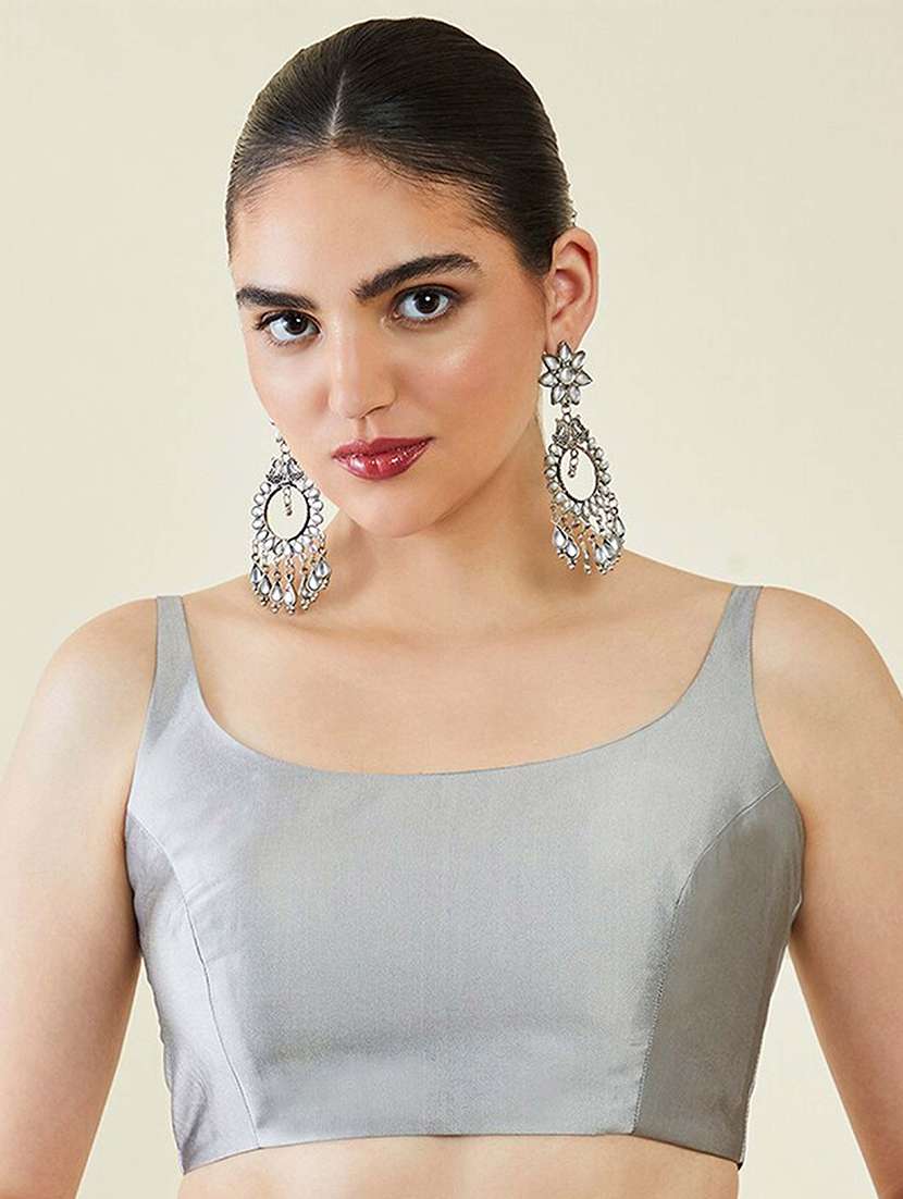 women ombre embroidered saree with blouse - 22061632 -  Standard Image - 2