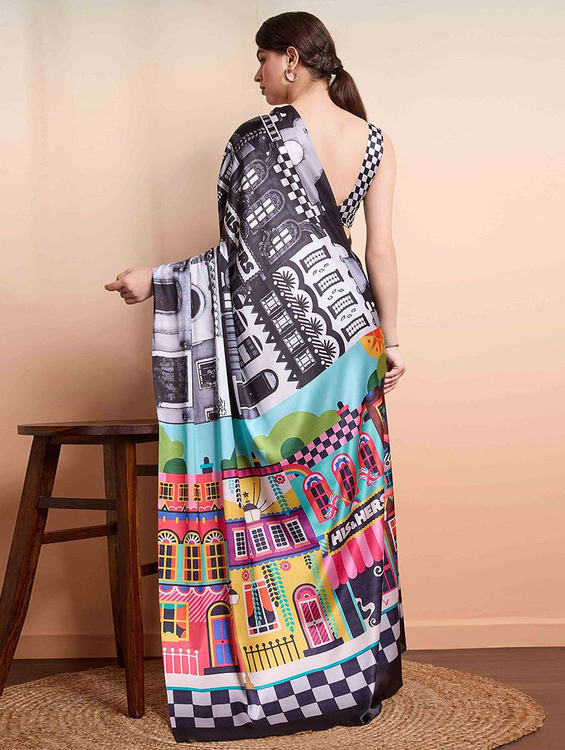 women printed casual wear saree with blouse - 22061638 -  Standard Image - 2
