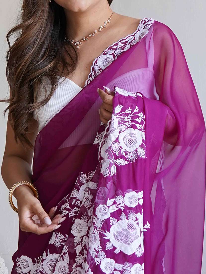 women solid with work embroidered saree with blouse - 22061646 - Standard Image - 2