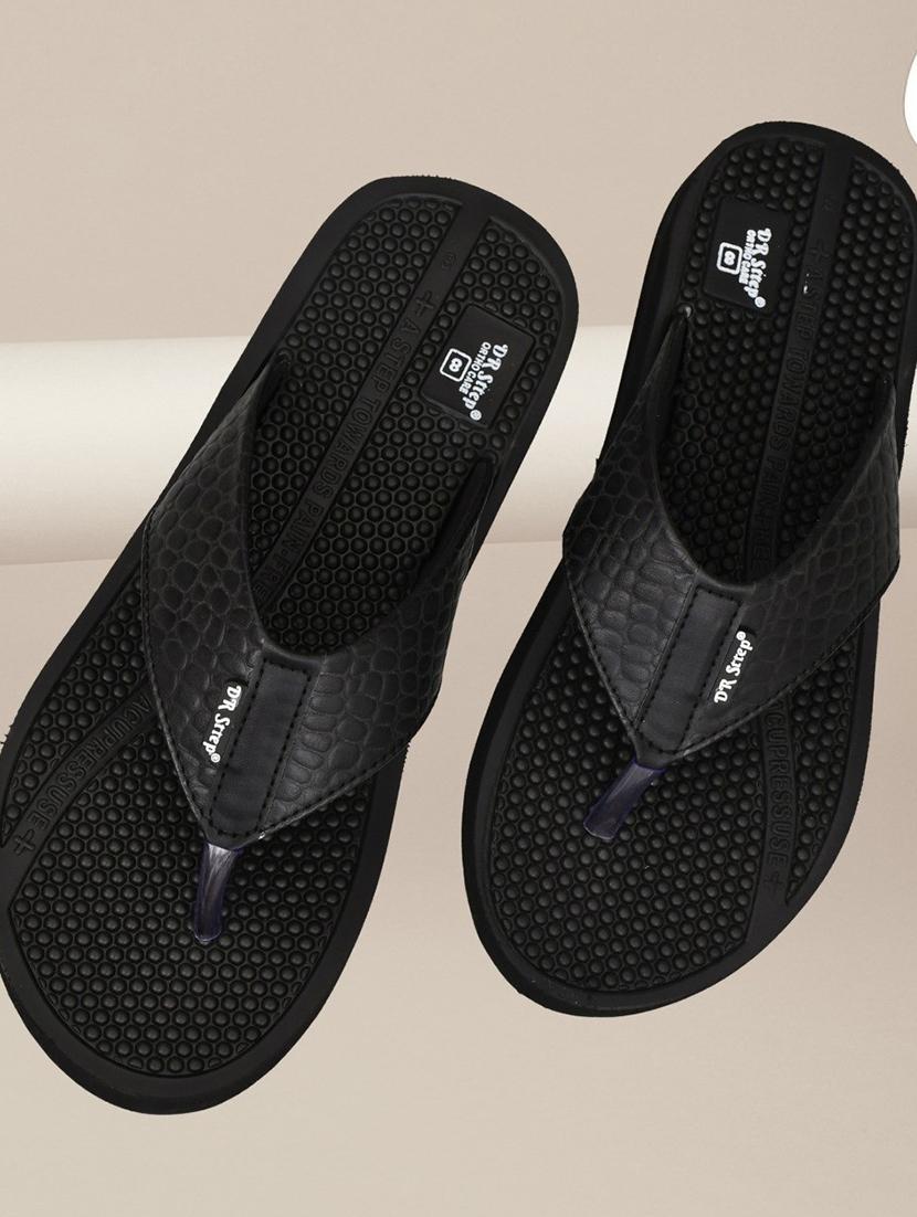 men black solid slipper - 22061797 - Standard Image - 2