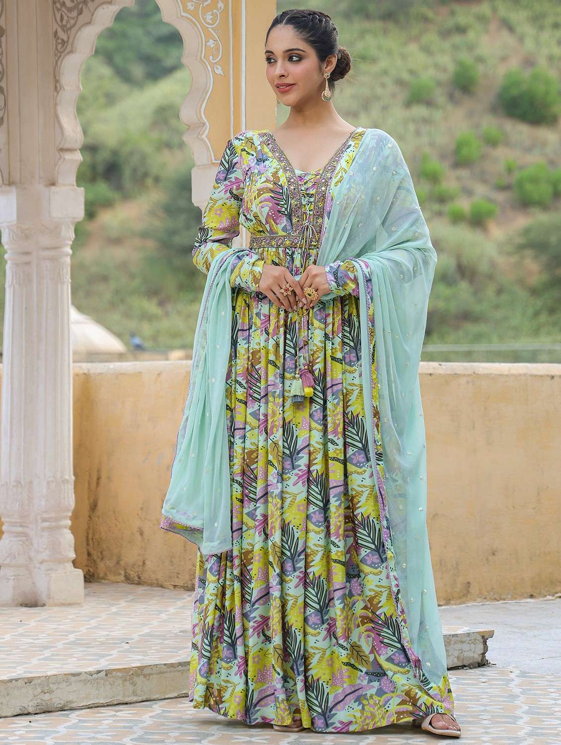 women printed long sleeve kurta dupatta set - 22061822 - Standard Image - 2