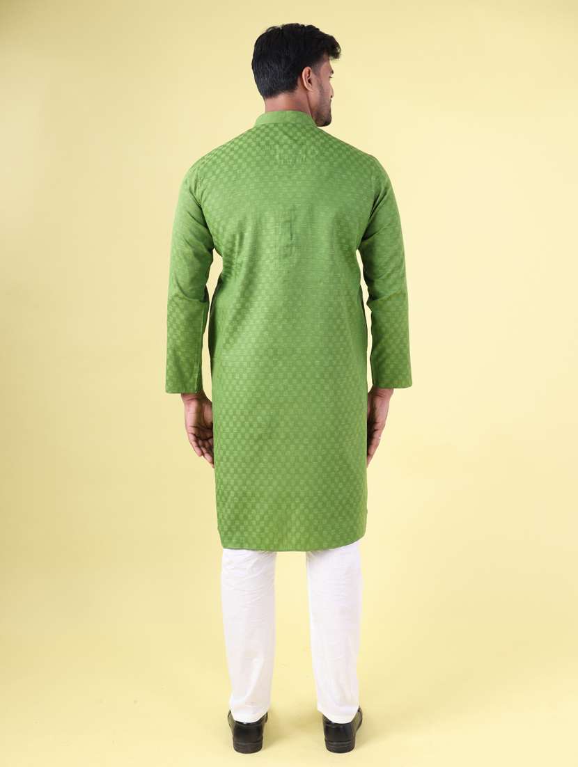 Men Mandarin Neck Kurta Pyjama Ethnic Wear Set