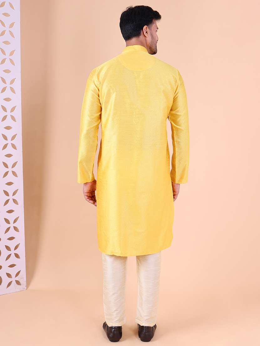Men Mandarin Neck Kurta Pyjama Ethnic Wear Set