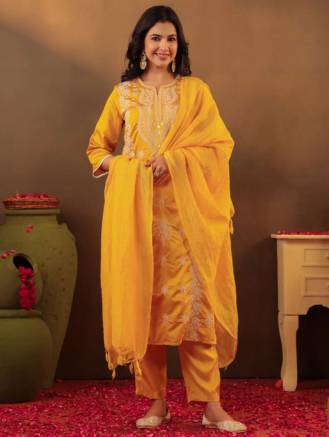 women three quarter sleeve kurta pant with dupatta set - 22062040 - Standard Image - 2