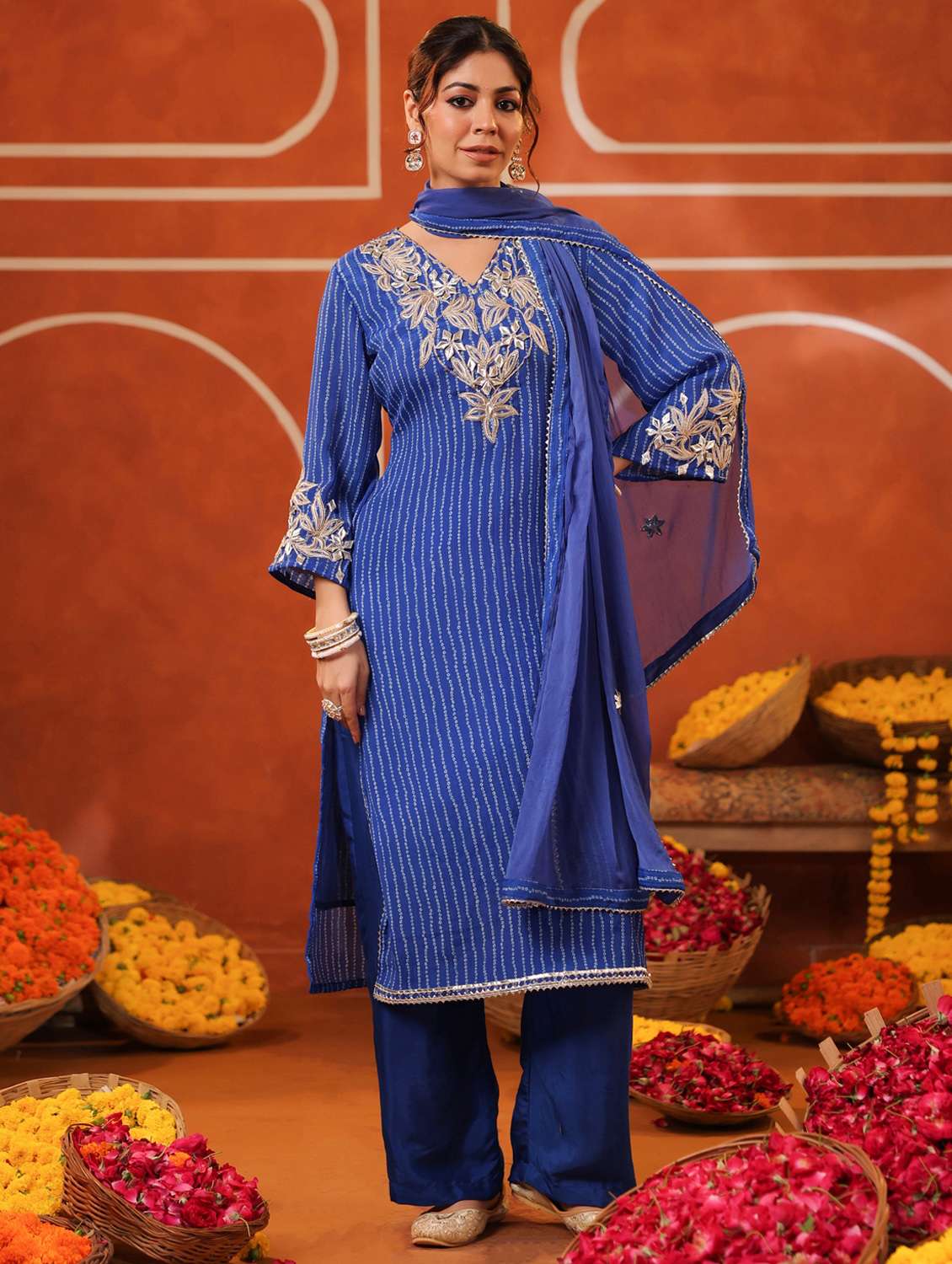women three quarter sleeve kurta pant with dupatta set