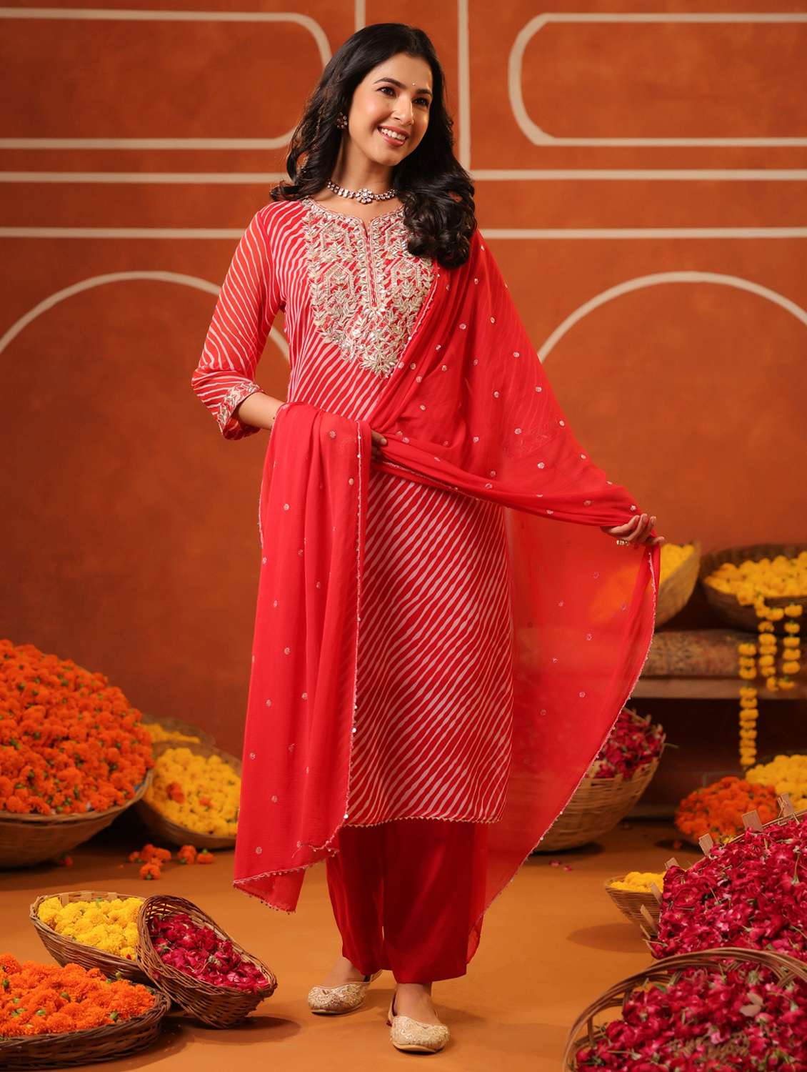 women three quarter sleeve kurta pant with dupatta set