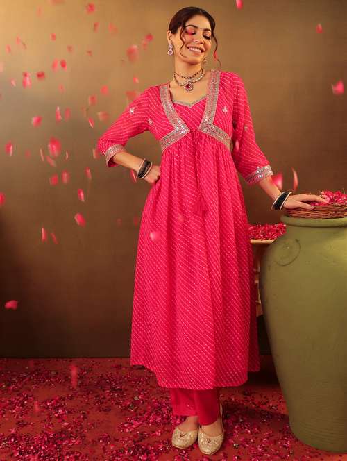 women three quarter sleeve kurta pant set - 22062062 -  Standard Image - 0