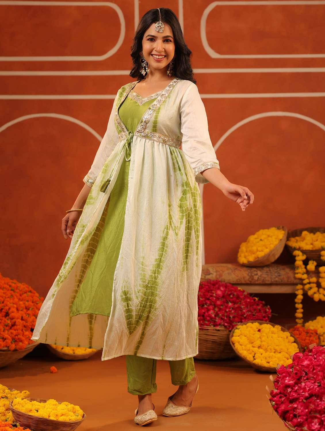 women three quarter sleeve kurta pant set - 22062063 -  Standard Image - 2