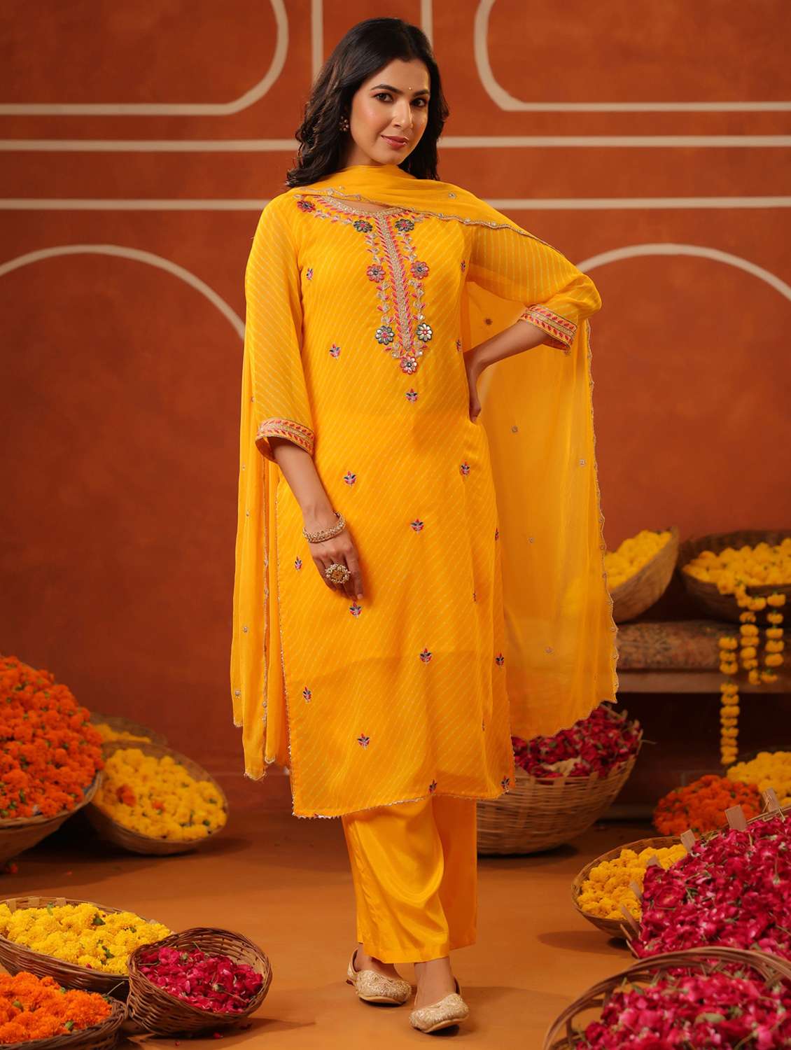 women three quarter sleeve kurta pant with dupatta set - 22062068 - Standard Image - 2