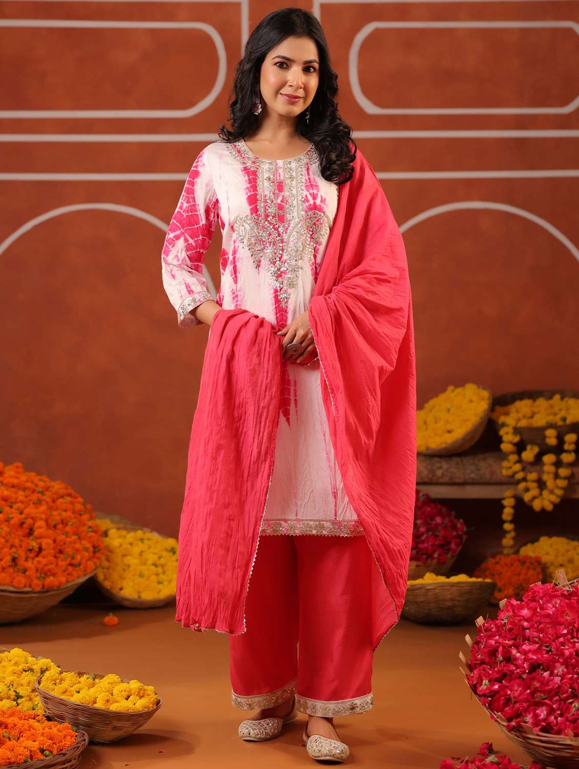 women three quarter sleeve kurta pant with dupatta set