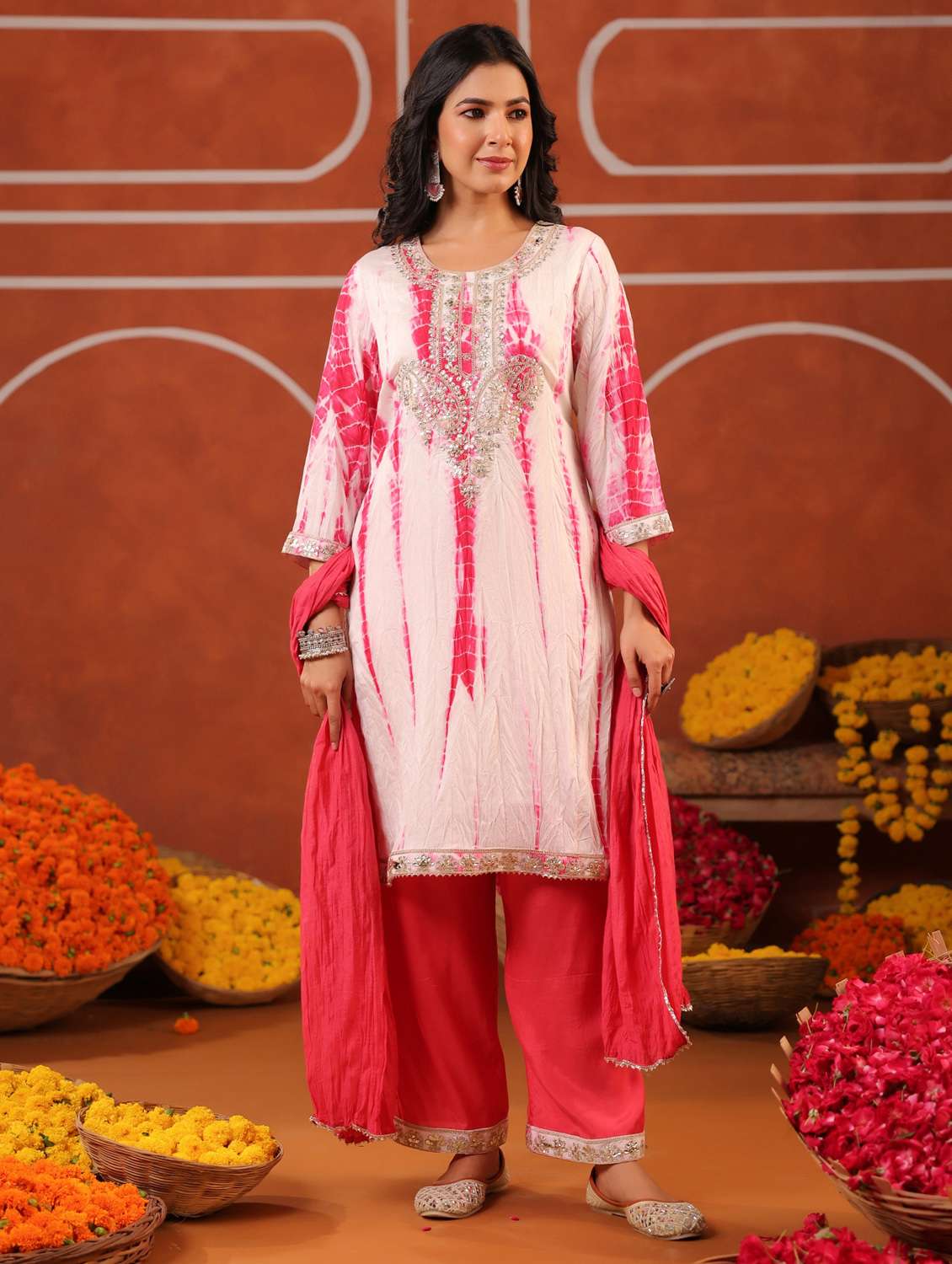 women three quarter sleeve kurta pant with dupatta set - 22062070 - Standard Image - 2