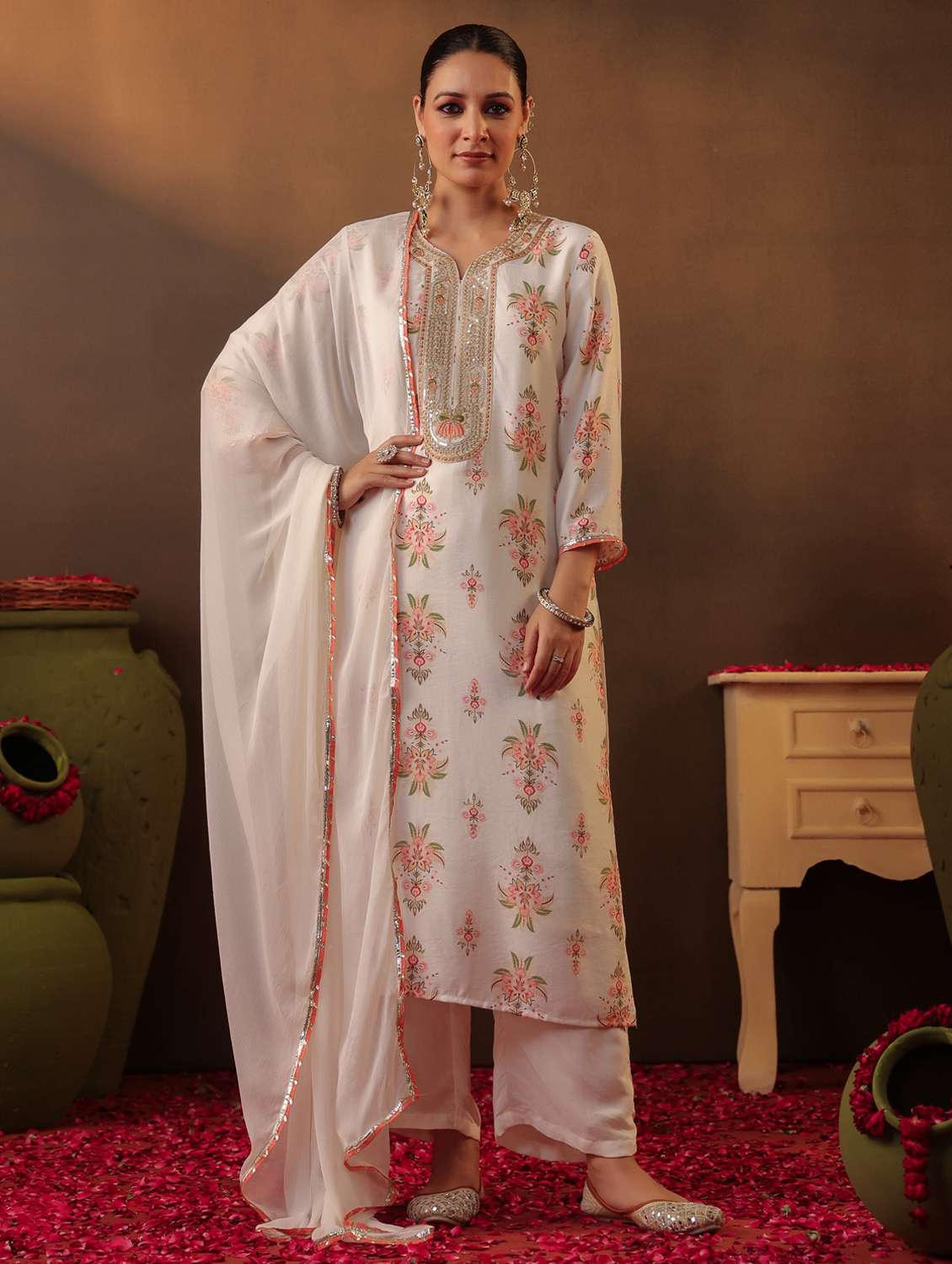 women three quarter sleeve kurta palazzo with dupatta set - 22062088 - Standard Image - 2