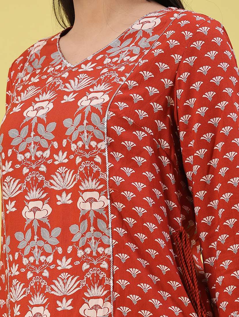 women printed v neck kurta - 22062448 -  Standard Image - 2