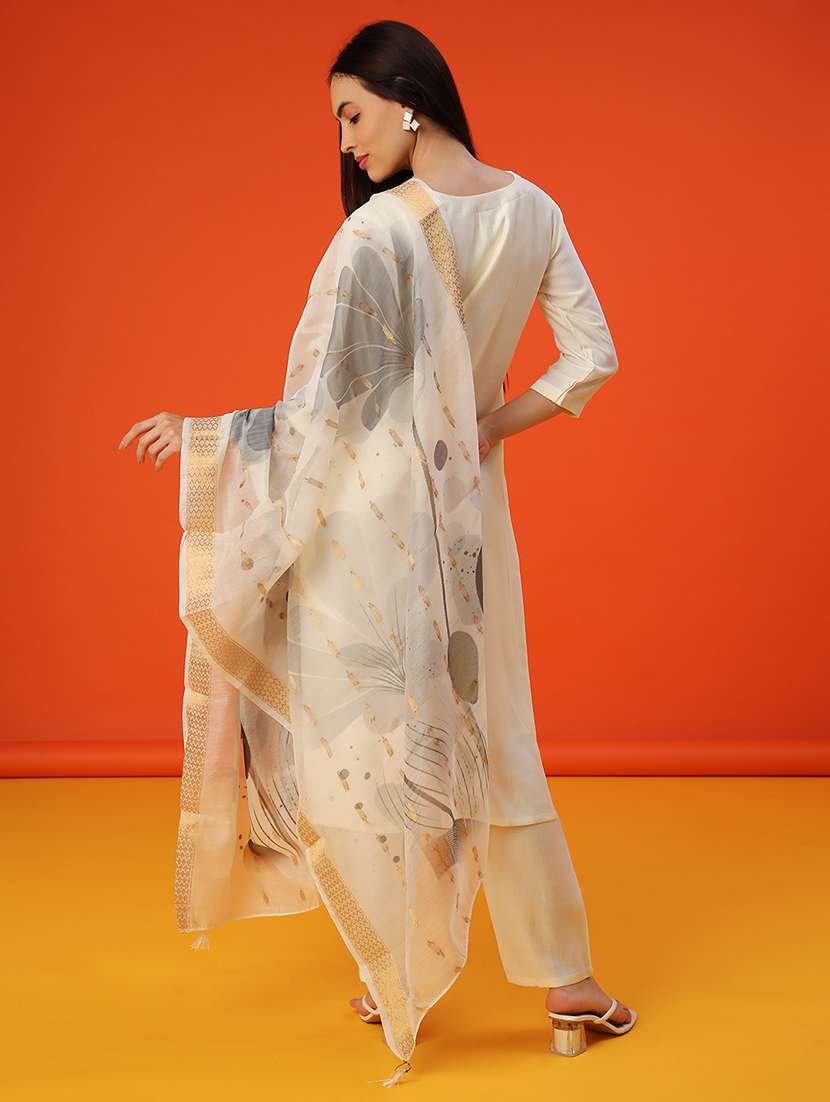 women three quarter sleeve kurta and pant with dupatta  - 22062461 -  Standard Image - 2