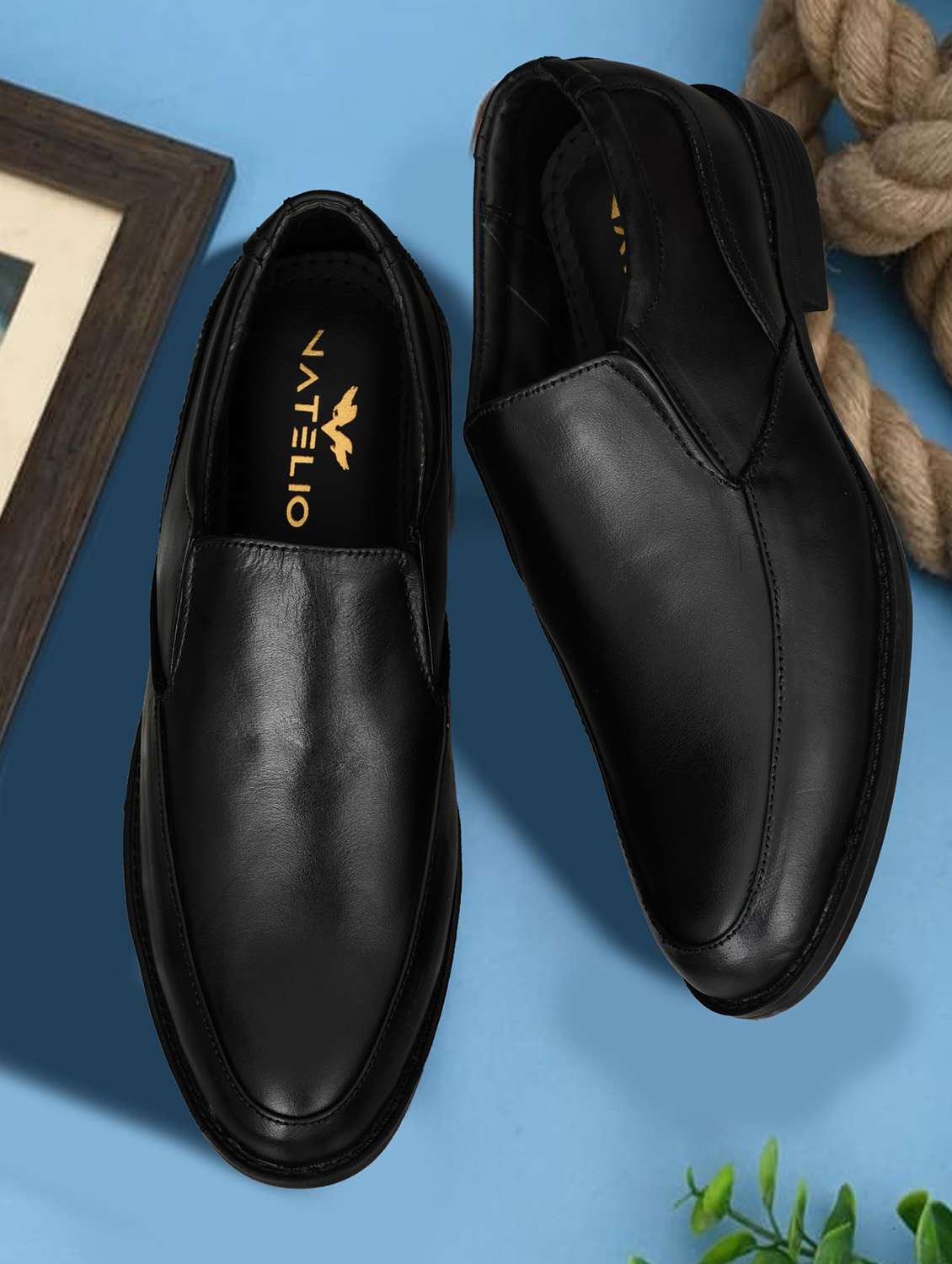 men black slip on formal shoe