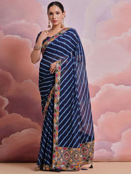 women striped bordered saree with blouse - 22062937 -  Standard Image - 0