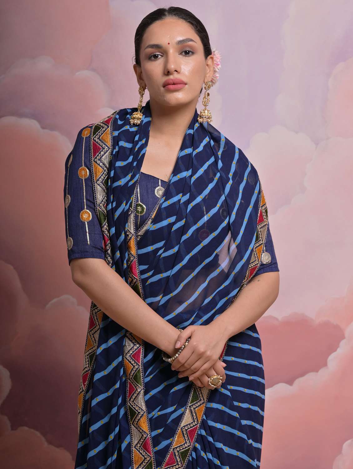 women striped bordered saree with blouse - 22062937 -  Standard Image - 2