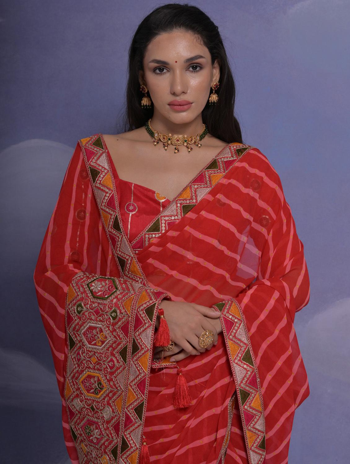 women striped bordered saree with blouse - 22062941 - Standard Image - 2