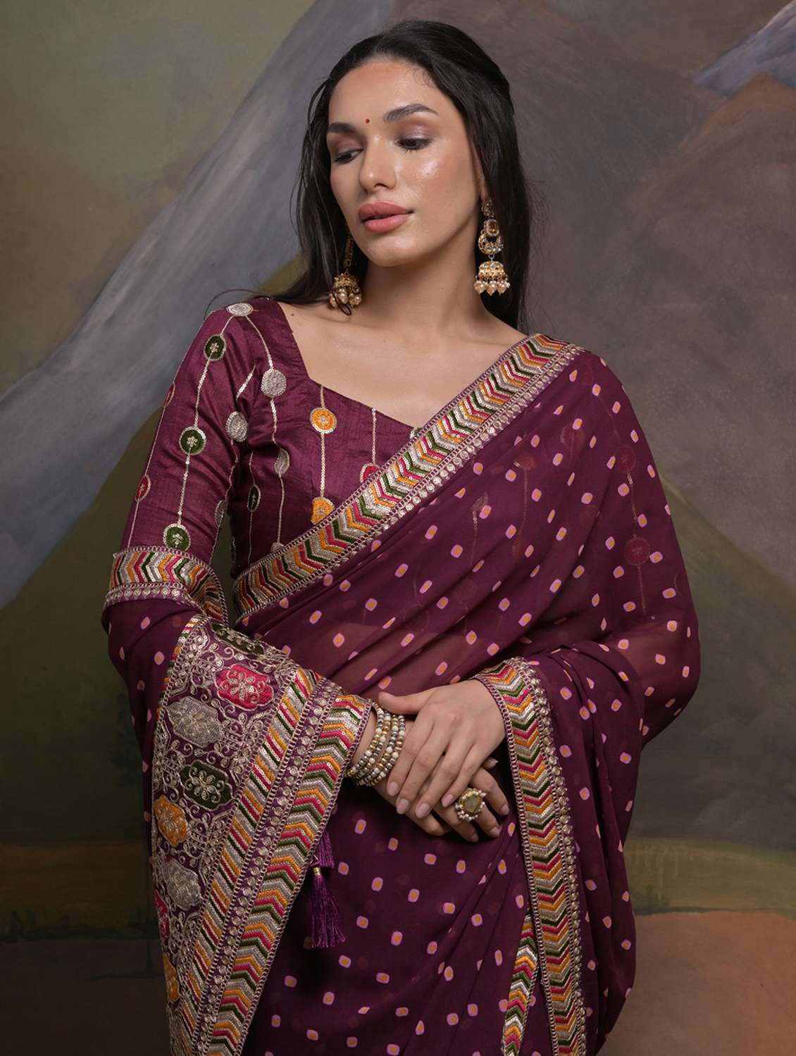 women printed bordered saree with blouse - 22063034 - Standard Image - 2