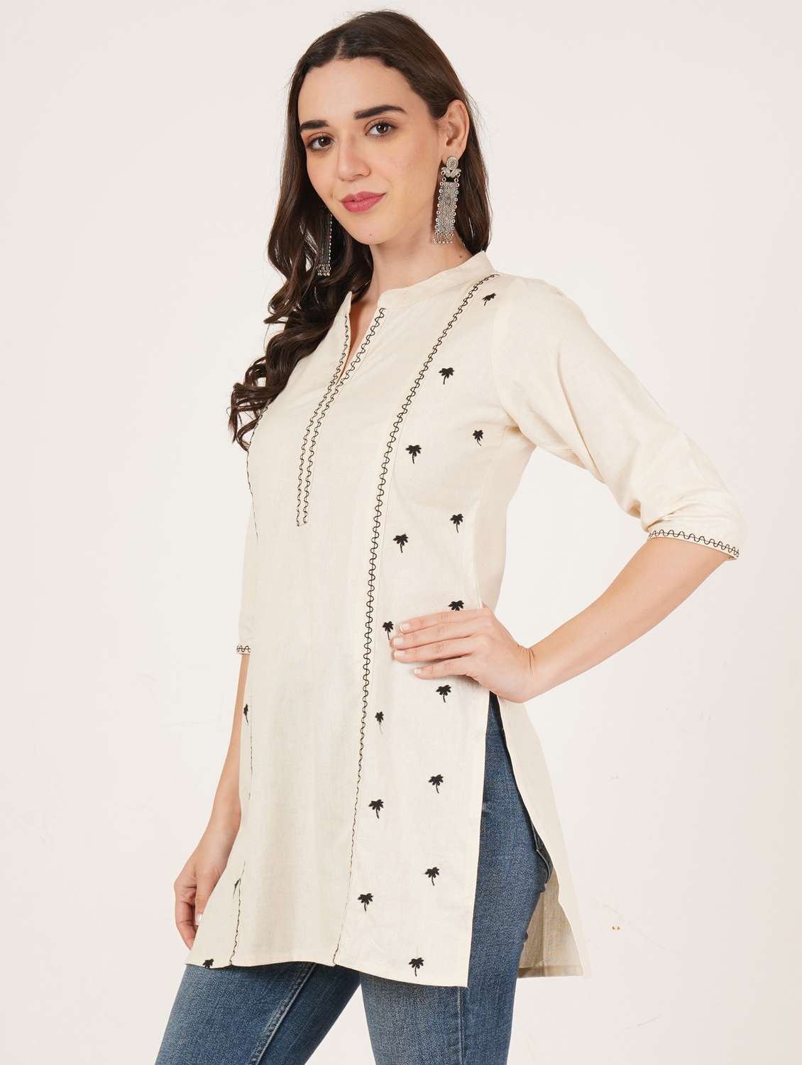 women embroidered three quarter sleeve straight kurti - 22065271 -  Standard Image - 2