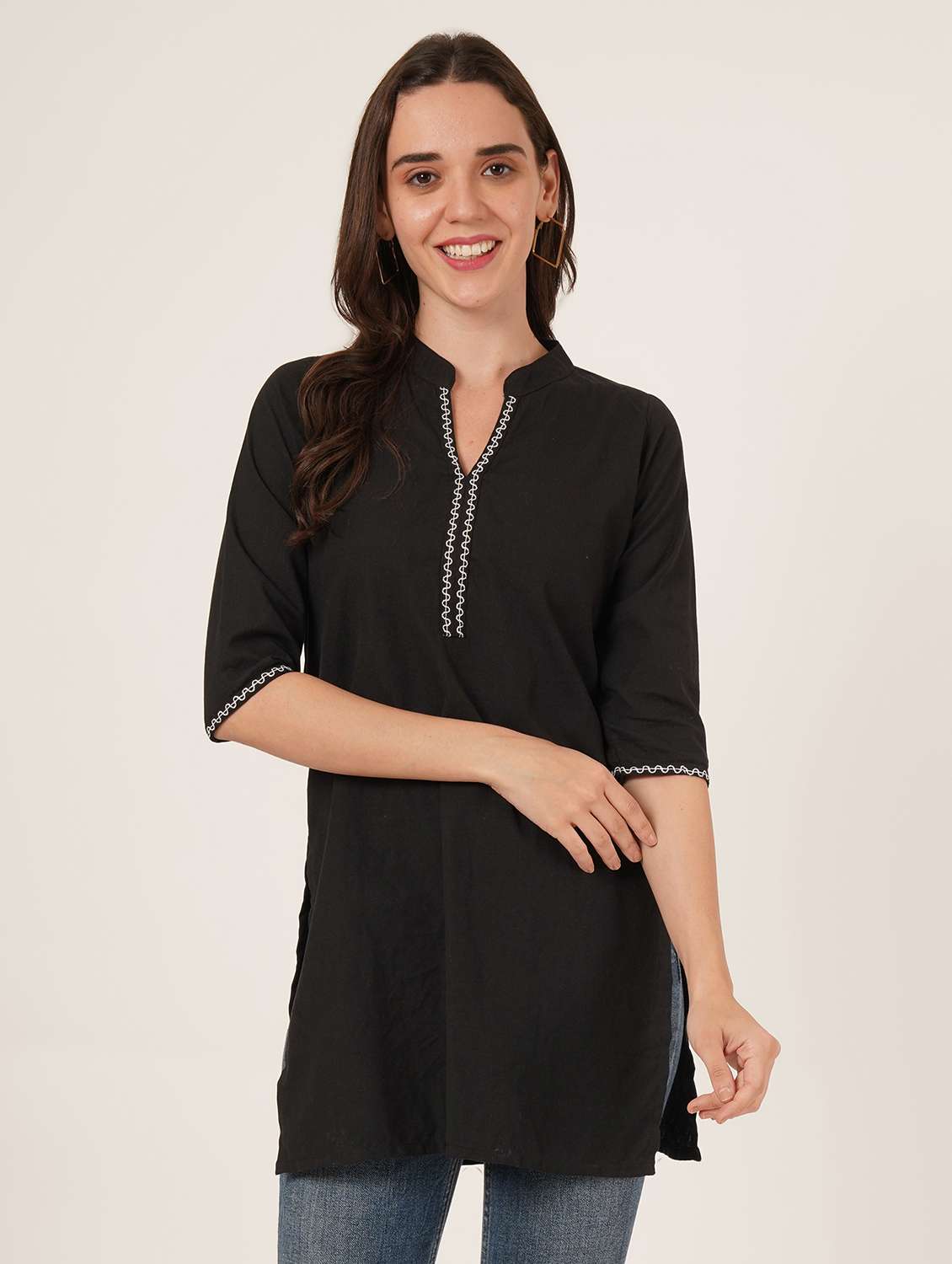 women solid three quarter sleeve straight kurti - 22065279 -  Zoom Image - 0