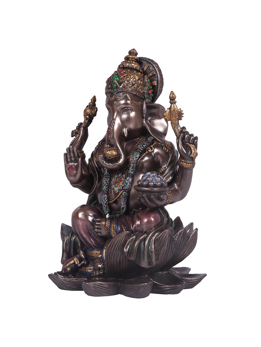 polyresin divine harmony home decor statues - 22065655 - Standard Image - 2