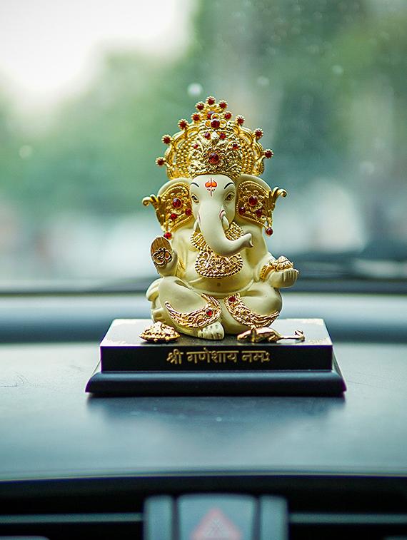 polyresin divine harmony home decor statues - 22065661 - Standard Image - 2