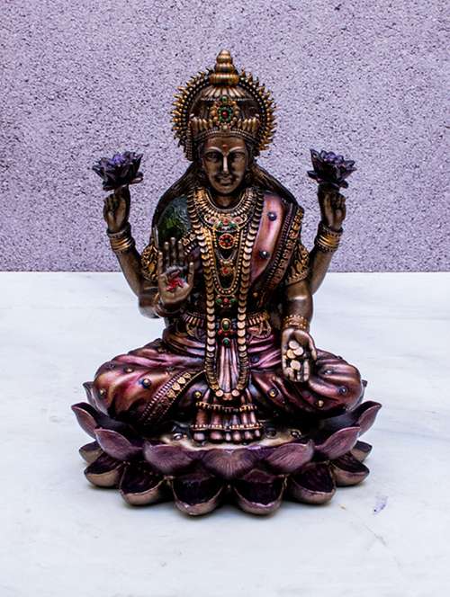 polyresin divine harmony home decor statues - 22065678 -  Standard Image - 0