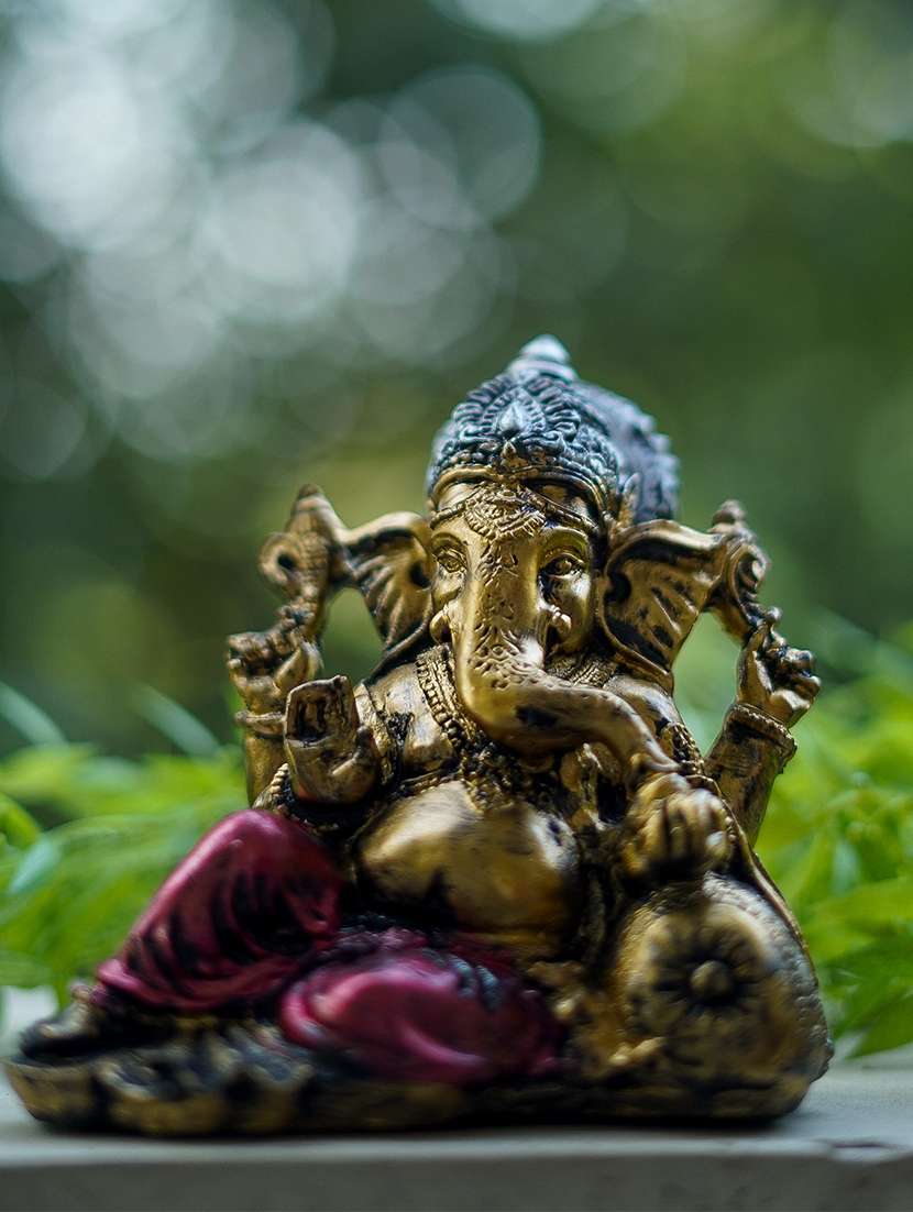 polyresin divine harmony home decor statue - 22065759 -  Standard Image - 2