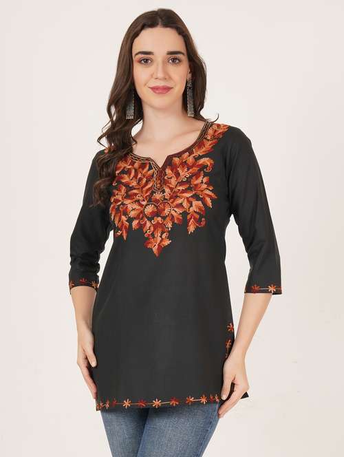 women embroidered three quarter sleeve straight kurti - 22065830 - Standard Image - 0