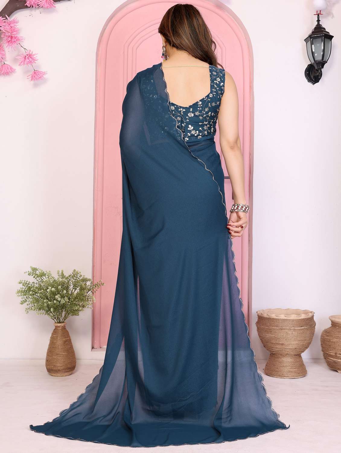 women solid plain saree with blouse - 22066118 - Standard Image - 2