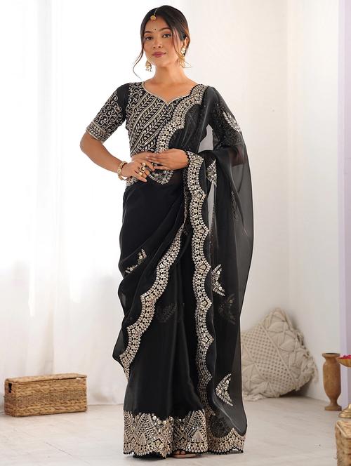 women solid with work embroidered saree with blouse - 22066124 - Standard Image - 0