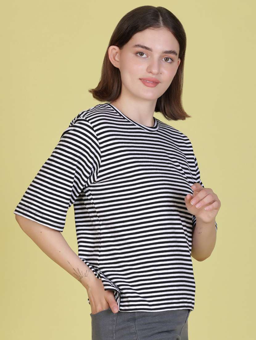 women striped short sleeve oversized t-shirt - 22066267 -  Standard Image - 2