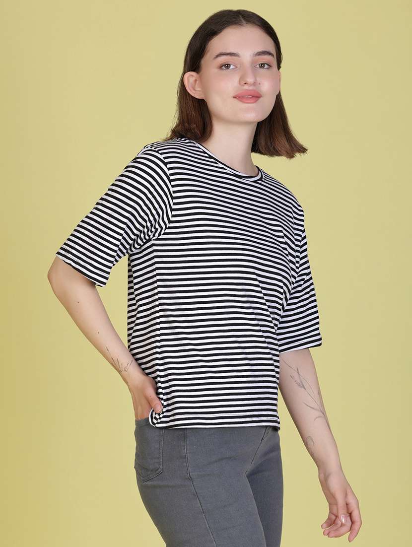 women striped short sleeve oversized t-shirt - 22066268 -  Standard Image - 2