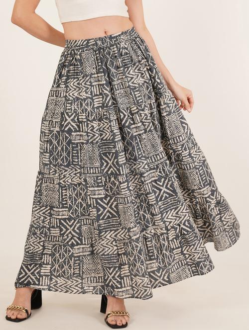 women printed mid rise tiered skirt - 22066381 - Standard Image - 0