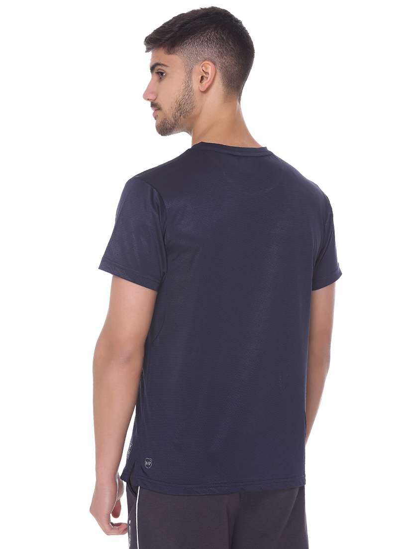 men solid short sleeve regular fit t-shirt - 22067508 -  Standard Image - 2