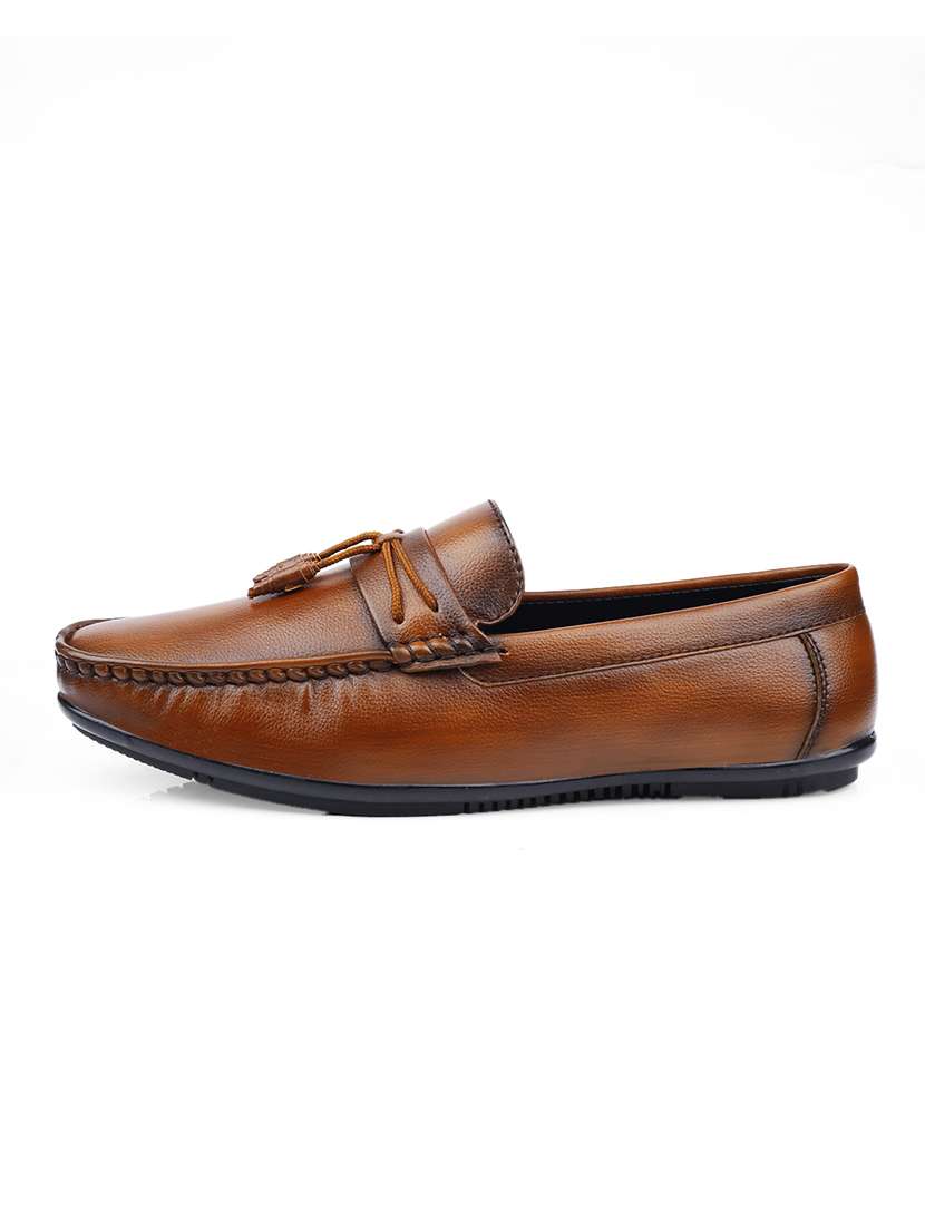 men slip on tassel detailed loafer - 22067529 -  Standard Image - 2