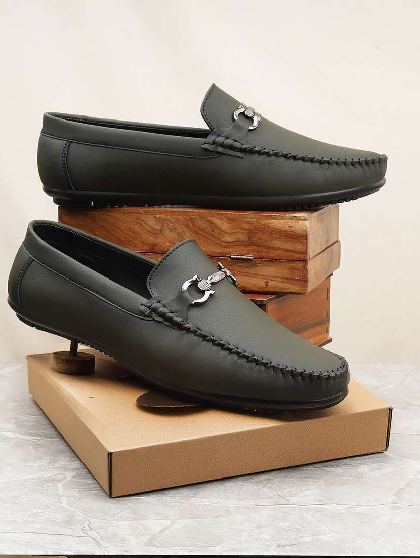 men slip on horsebit loafer