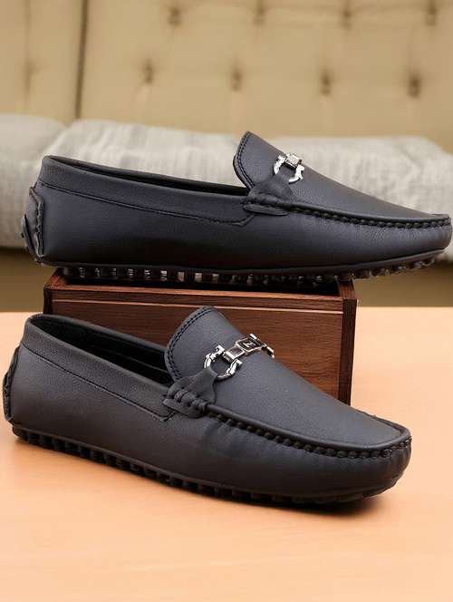 men slip on horsebit loafer - 22067543 -  Standard Image - 0