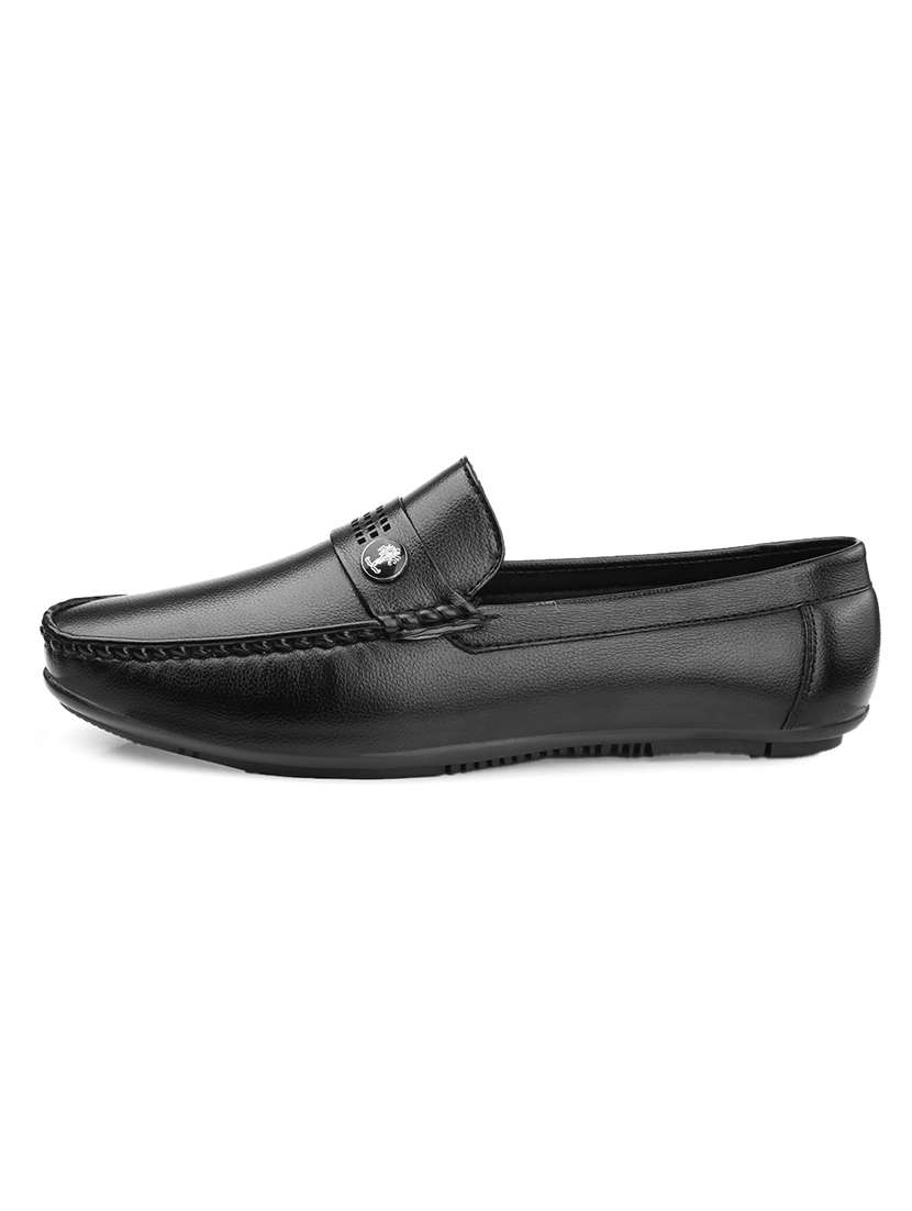 men solid slip on loafer - 22067547 - Standard Image - 2