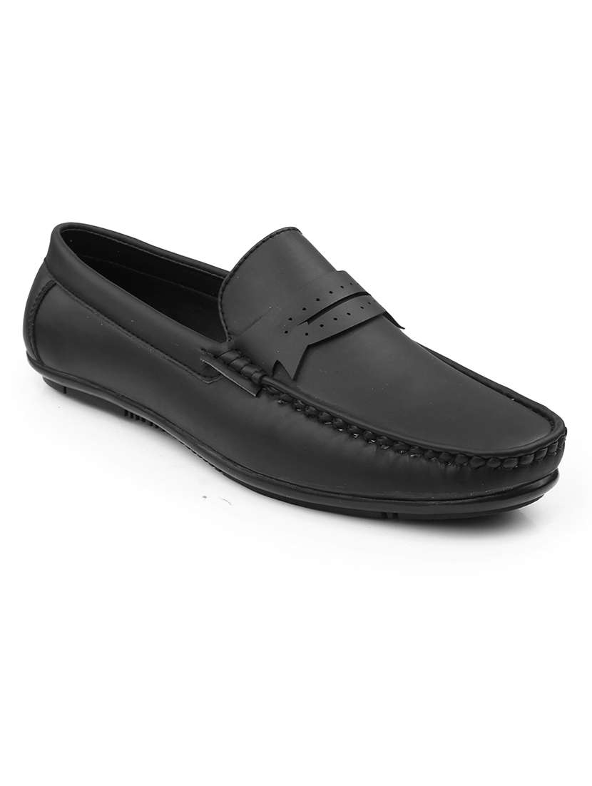 men solid slip on loafer - 22067565 - Standard Image - 2