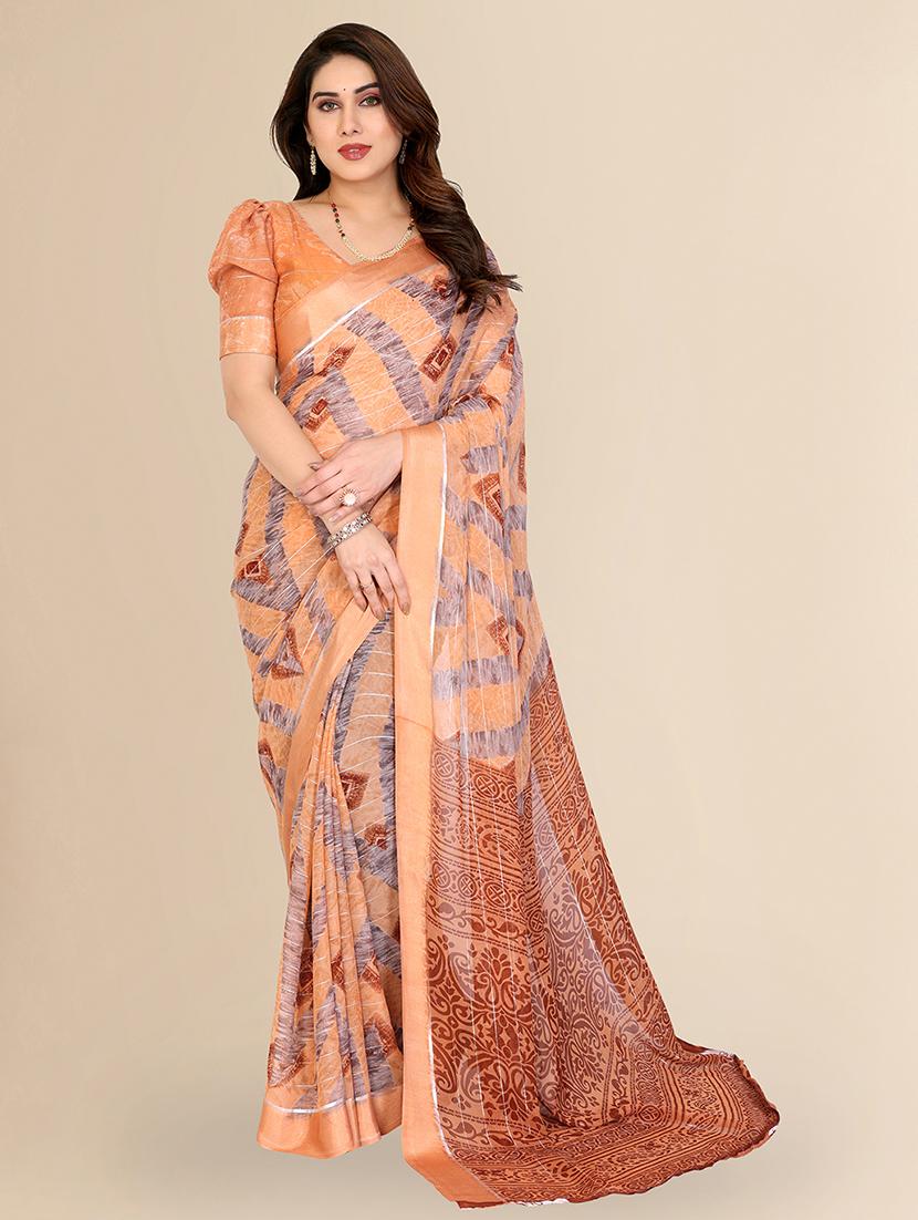 women printed casual wear saree with blouse - 22067636 - Zoom Image - 0