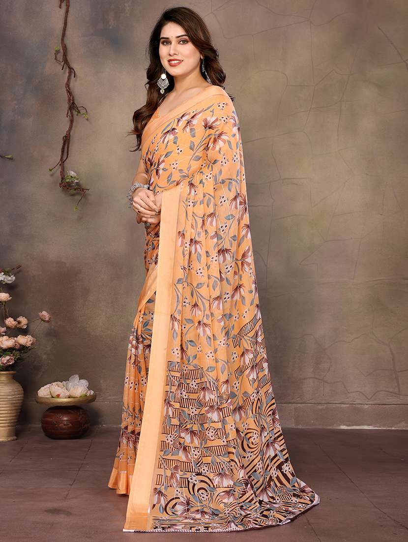 women printed casual wear saree with blouse - 22068094 - Standard Image - 2