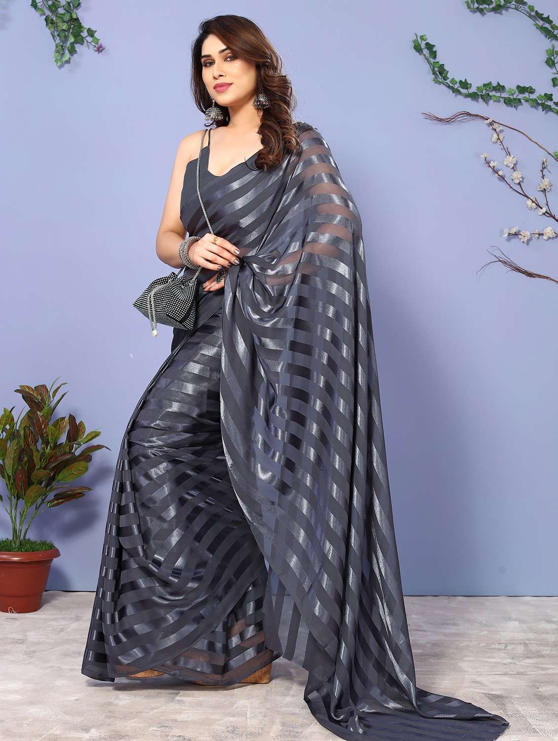 women striped plain saree with blouse - 22068152 -  Standard Image - 2