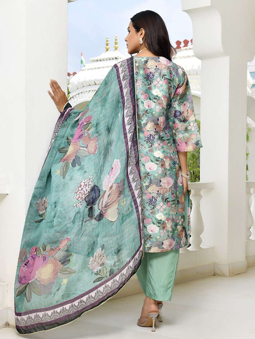 women three quarter sleeve kurta pant with dupatta set - 22068461 - Standard Image - 2