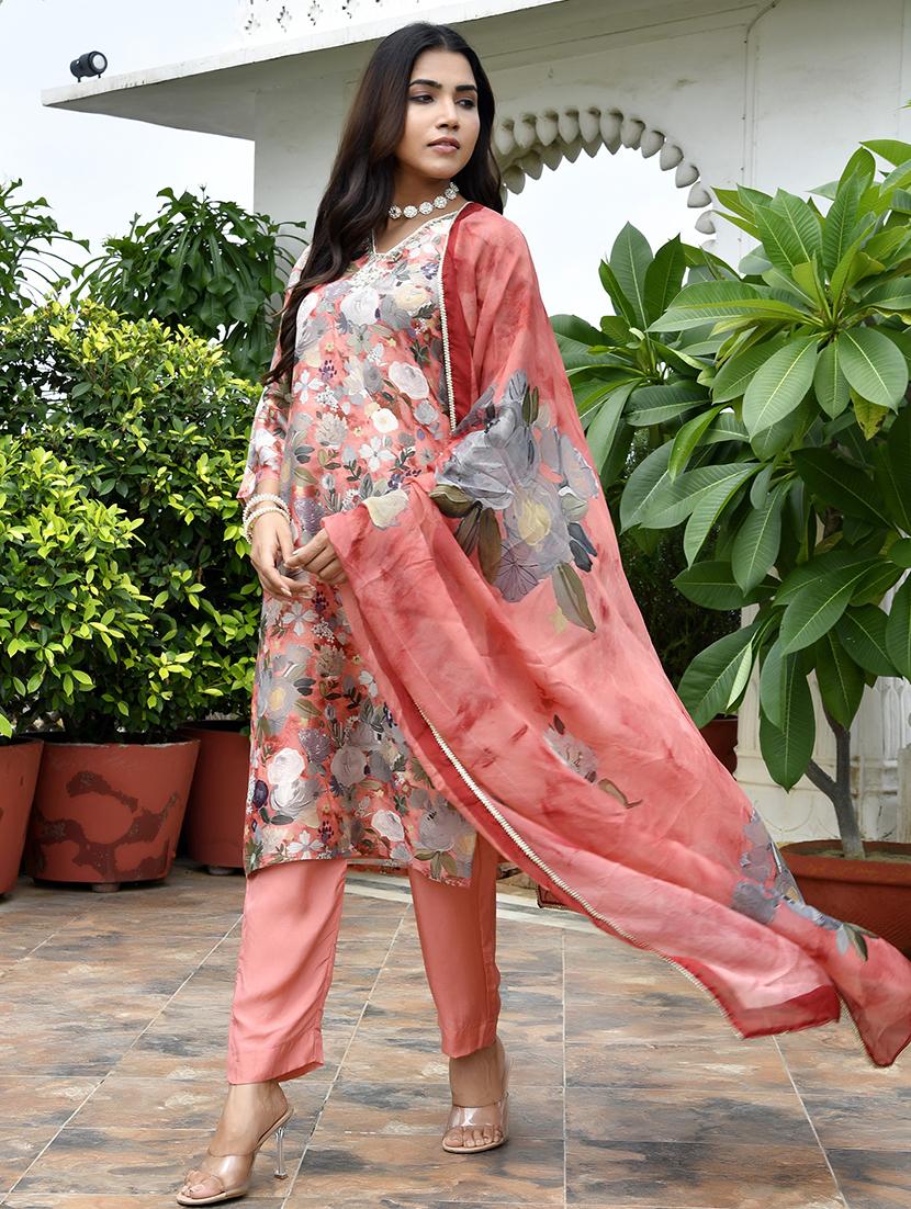 women three quarter sleeve kurta pant with dupatta set - 22068462 - Standard Image - 2