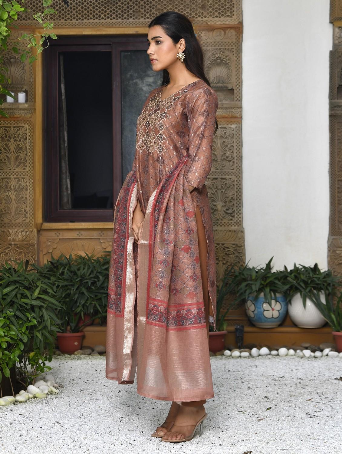 women three quarter sleeve kurta pant with dupatta set - 22068465 - Standard Image - 2