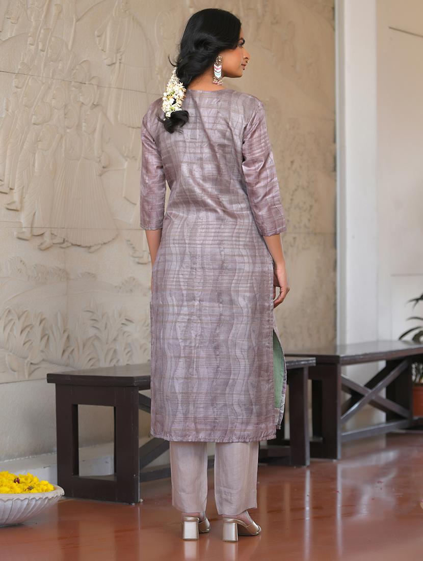 women three quarter sleeve kurta pant with dupatta set - 22068478 - Standard Image - 2