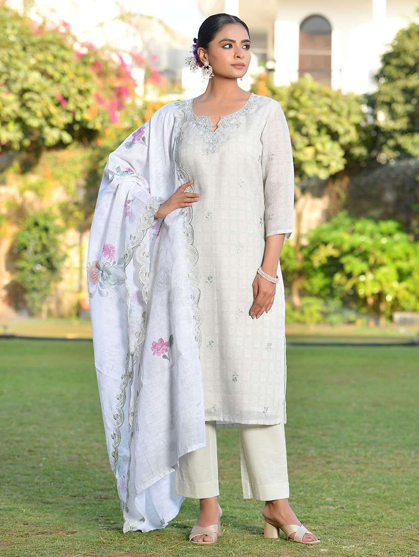 women three quarter sleeve kurta pant with dupatta set