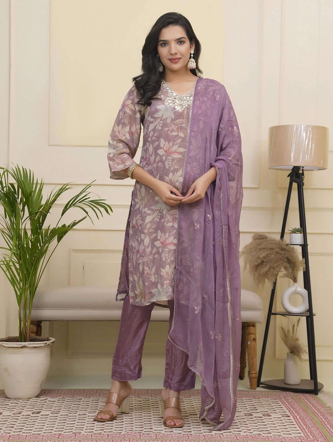 women three quarter sleeve kurta pant with dupatta set - 22068506 - Zoom Image - 0